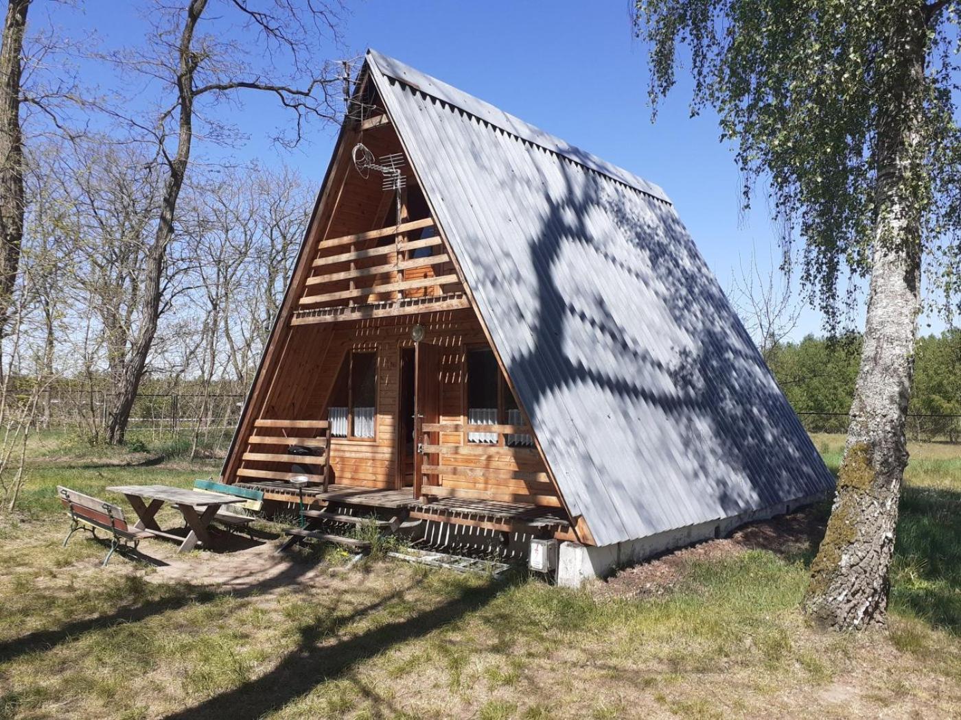 Domki Nad Jeziorem I Pod Lasem Villa Zdbice Exterior photo